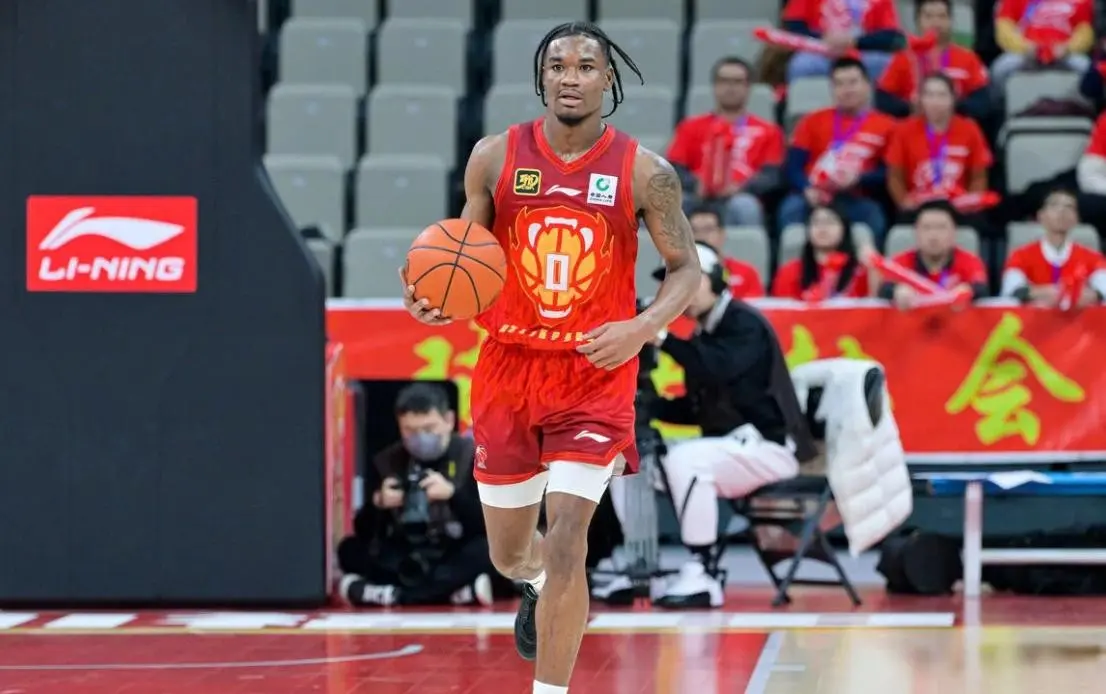 加薪留下了, 新赛季加盟 加薪留下了, 新赛季加盟