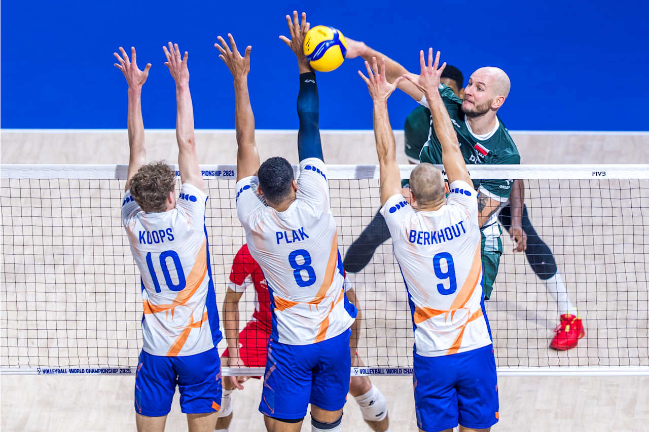 赛B组迎来 赛B组迎来