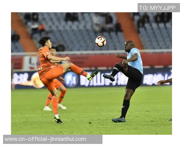 中超精彩对决大连一方迎战山东鲁能比赛全程回顾与精彩瞬间分析